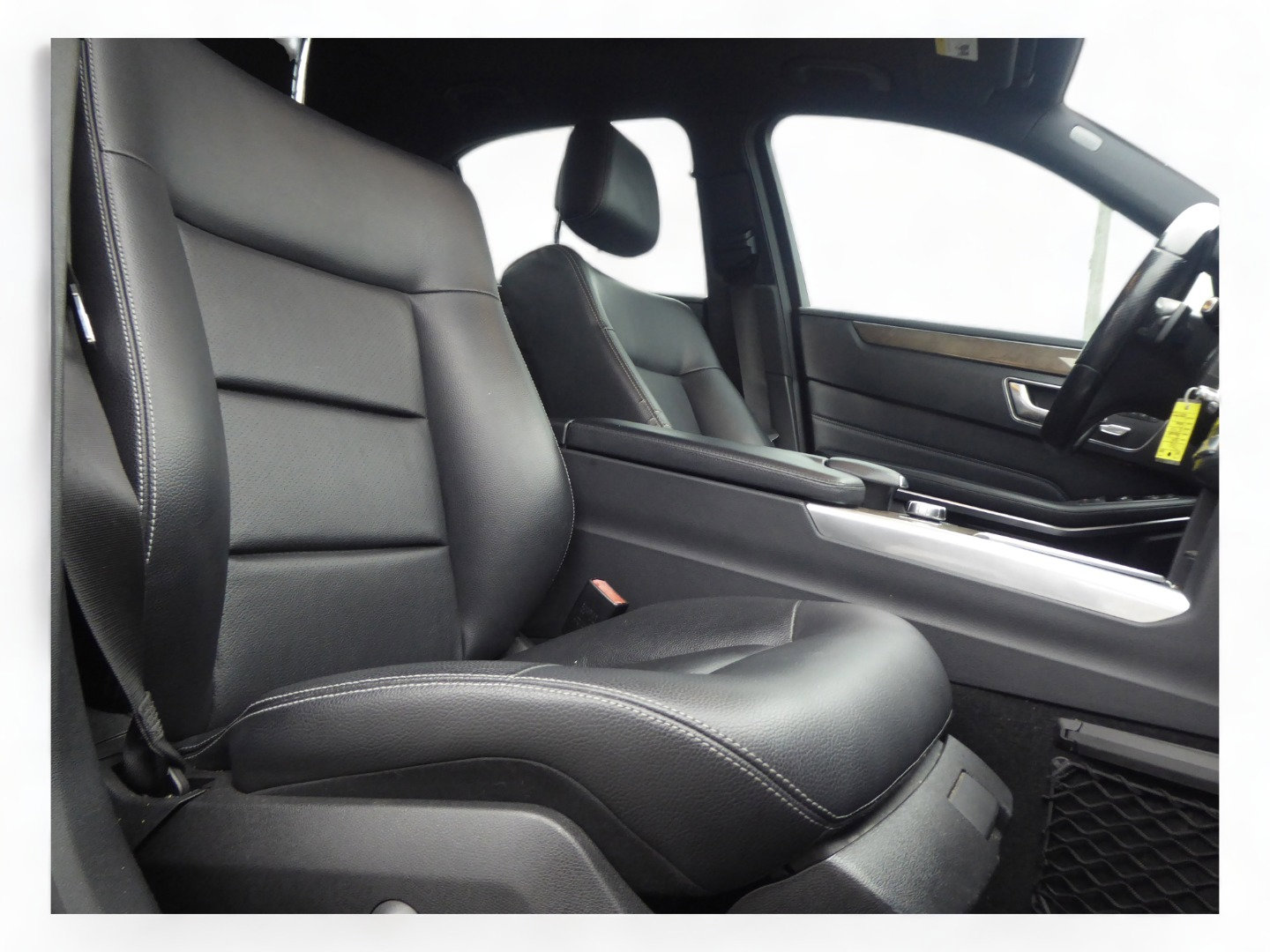 Used 2014 Mercedes-Benz E 350 4MATIC Sedan image 17