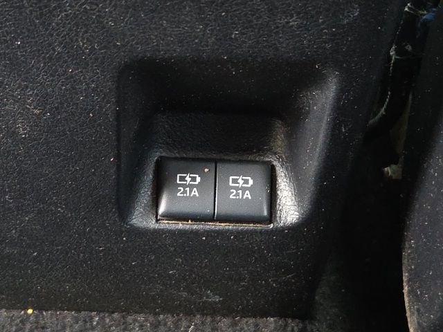 Used 2021 Toyota 4Runner SR5 image 21