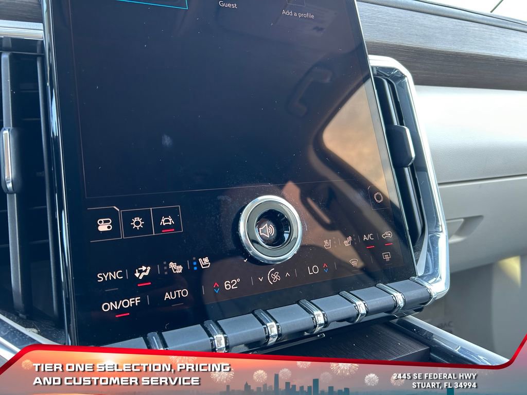 Used 2024 GMC Acadia Denali image 29