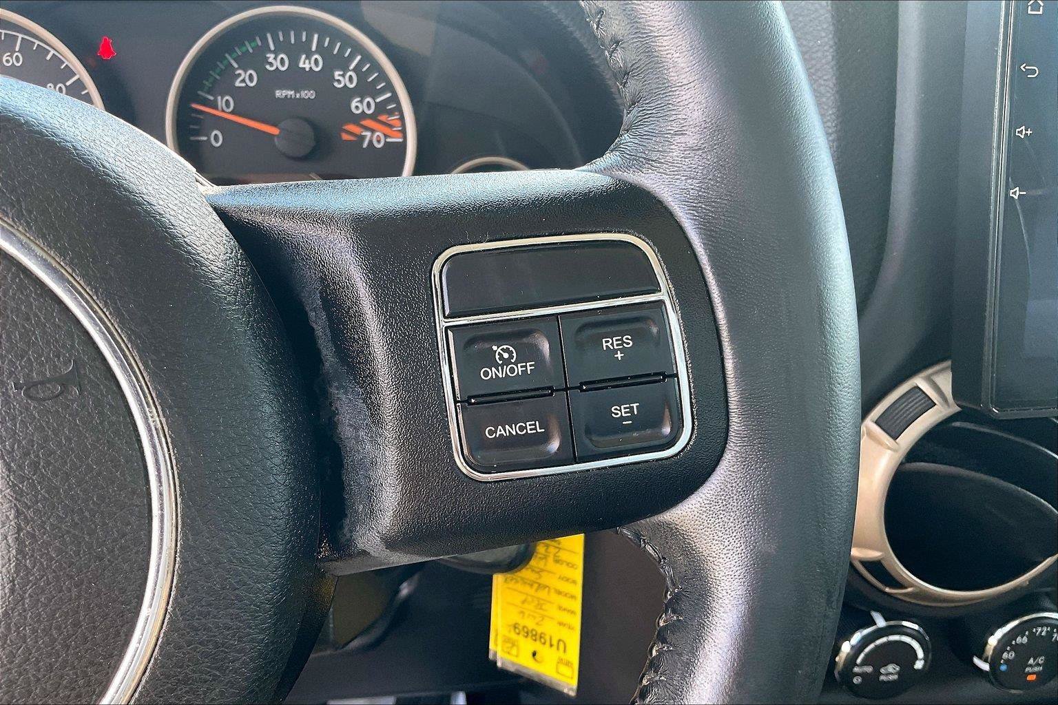 Used 2016 Jeep Wrangler Unlimited Sahara AWD/4WD image 20