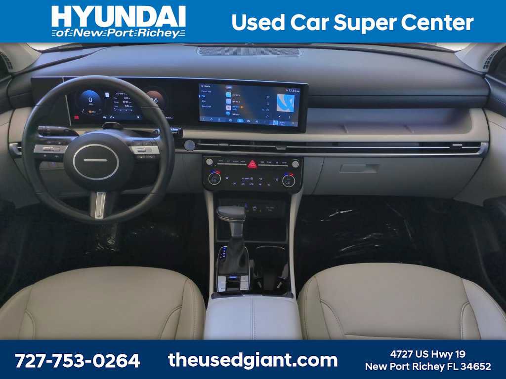 Used 2025 Hyundai Tucson SEL FWD image 17