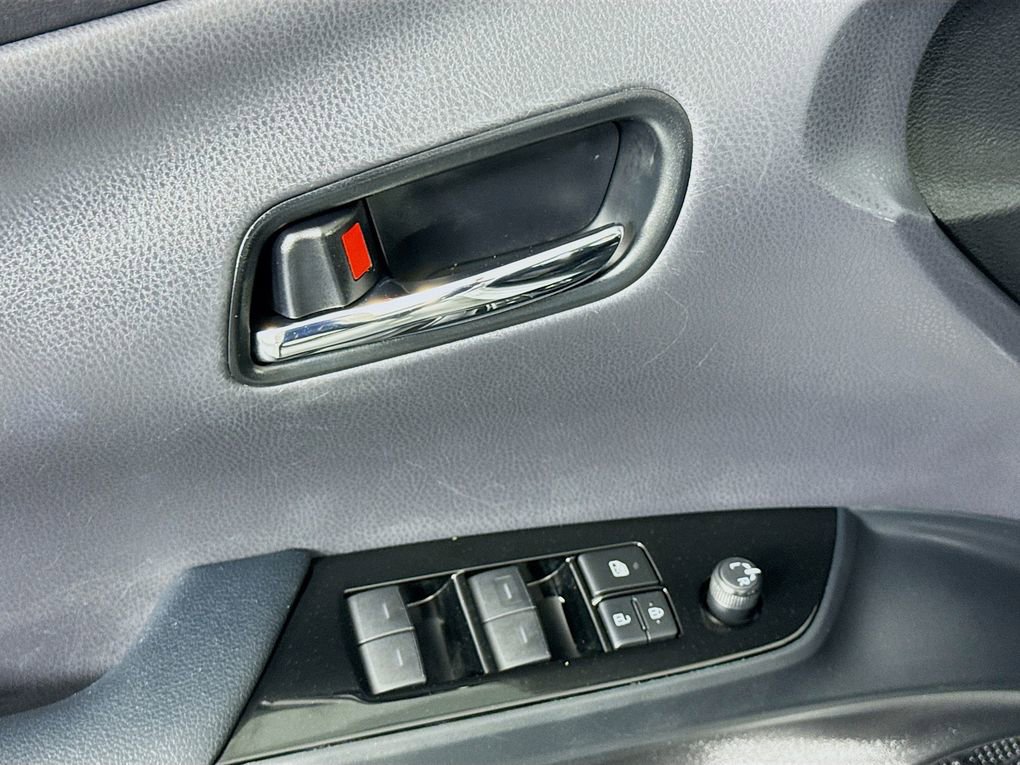 Used 2020 Toyota Prius Prime LE image 20