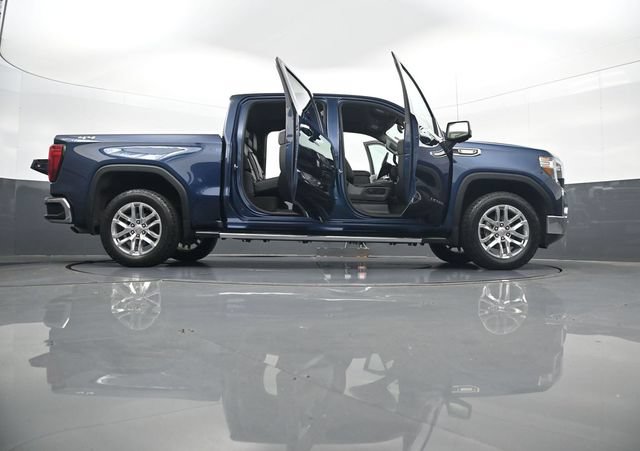 Used 2021 GMC Sierra 1500 SLT w/ SLT Premium Plus Package AWD/4WD image 33