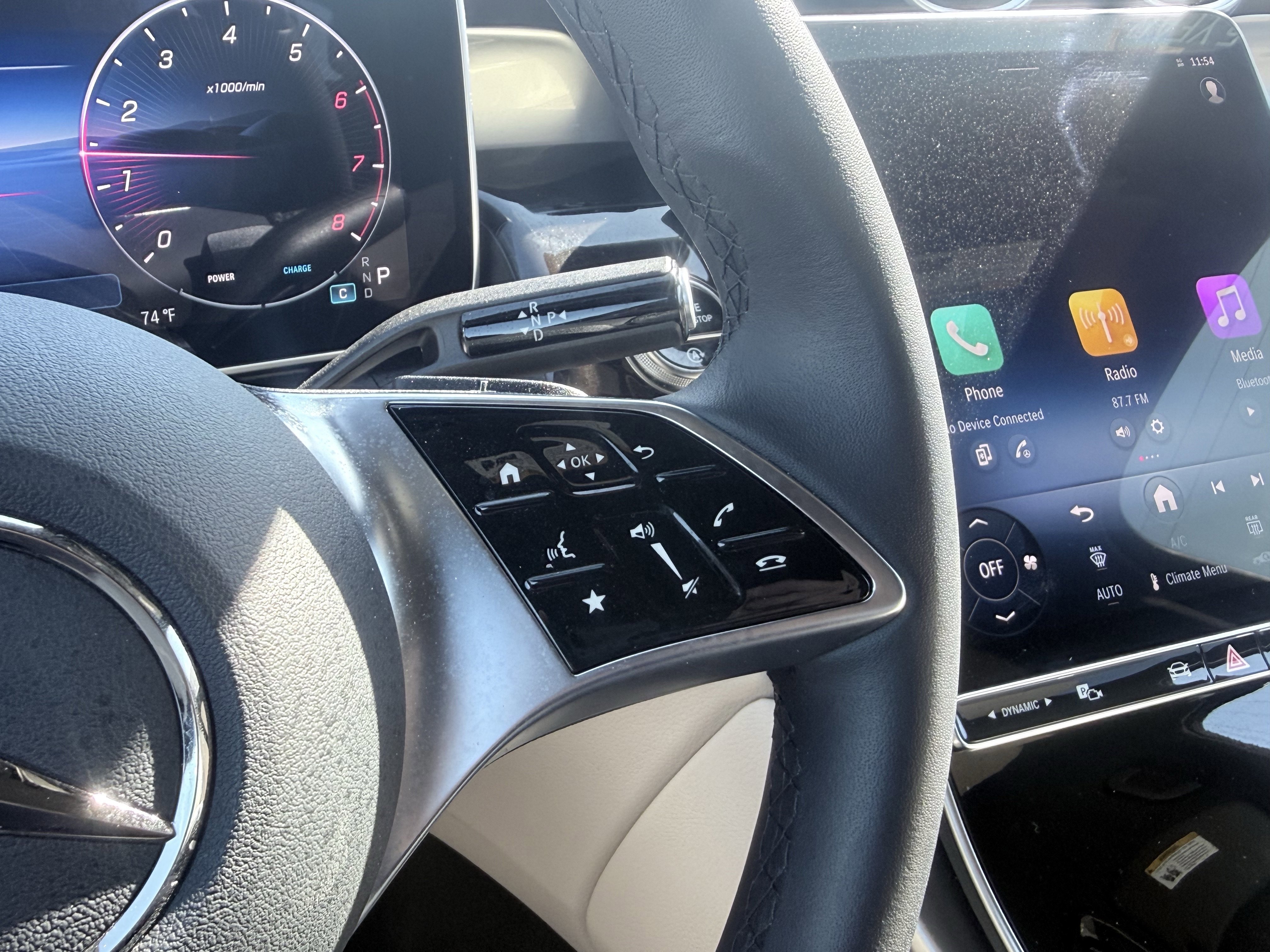 Used 2025 Mercedes-Benz GLC 300 4MATIC image 61