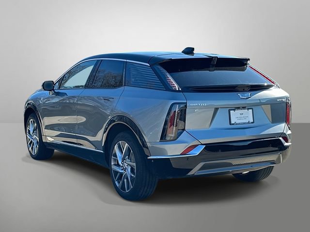 New 2026 Cadillac Optiq Luxury 1 image 16