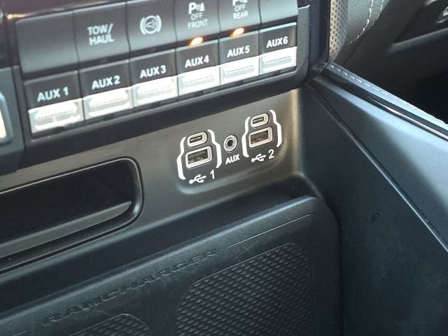 Used 2024 RAM 3500 Limited AWD/4WD image 39