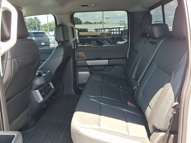 Used 2024 Ford F250 Lariat w/ Sport Appearance Package AWD/4WD image 8