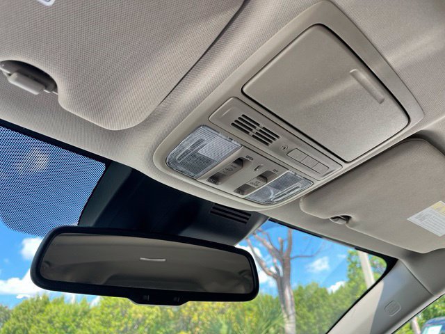 Certified 2022 Honda CR-V Touring image 13