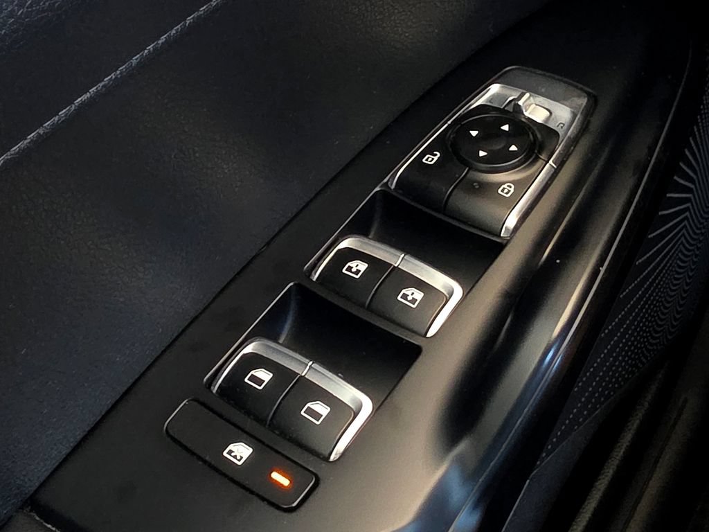Used 2022 Kia K5 GT-Line w/ GT-Line Awd Premium Package image 17