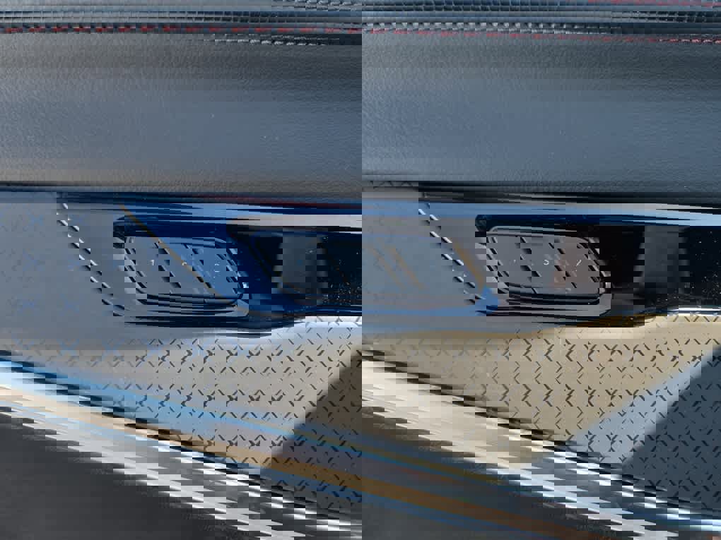 Used 2025 Jeep Wagoneer S Limited AWD/4WD image 22