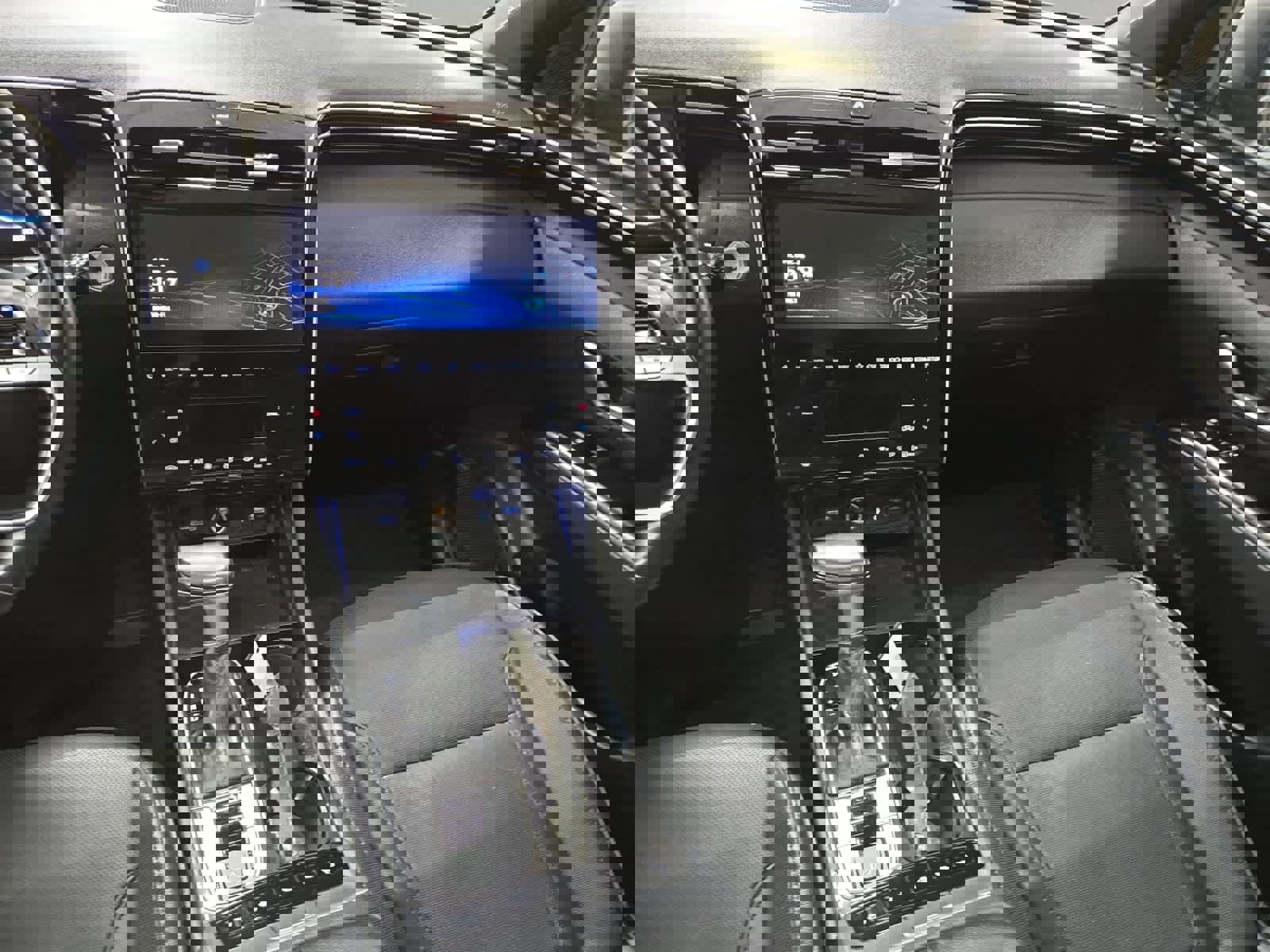 Used 2022 Hyundai Santa Cruz Limited image 17