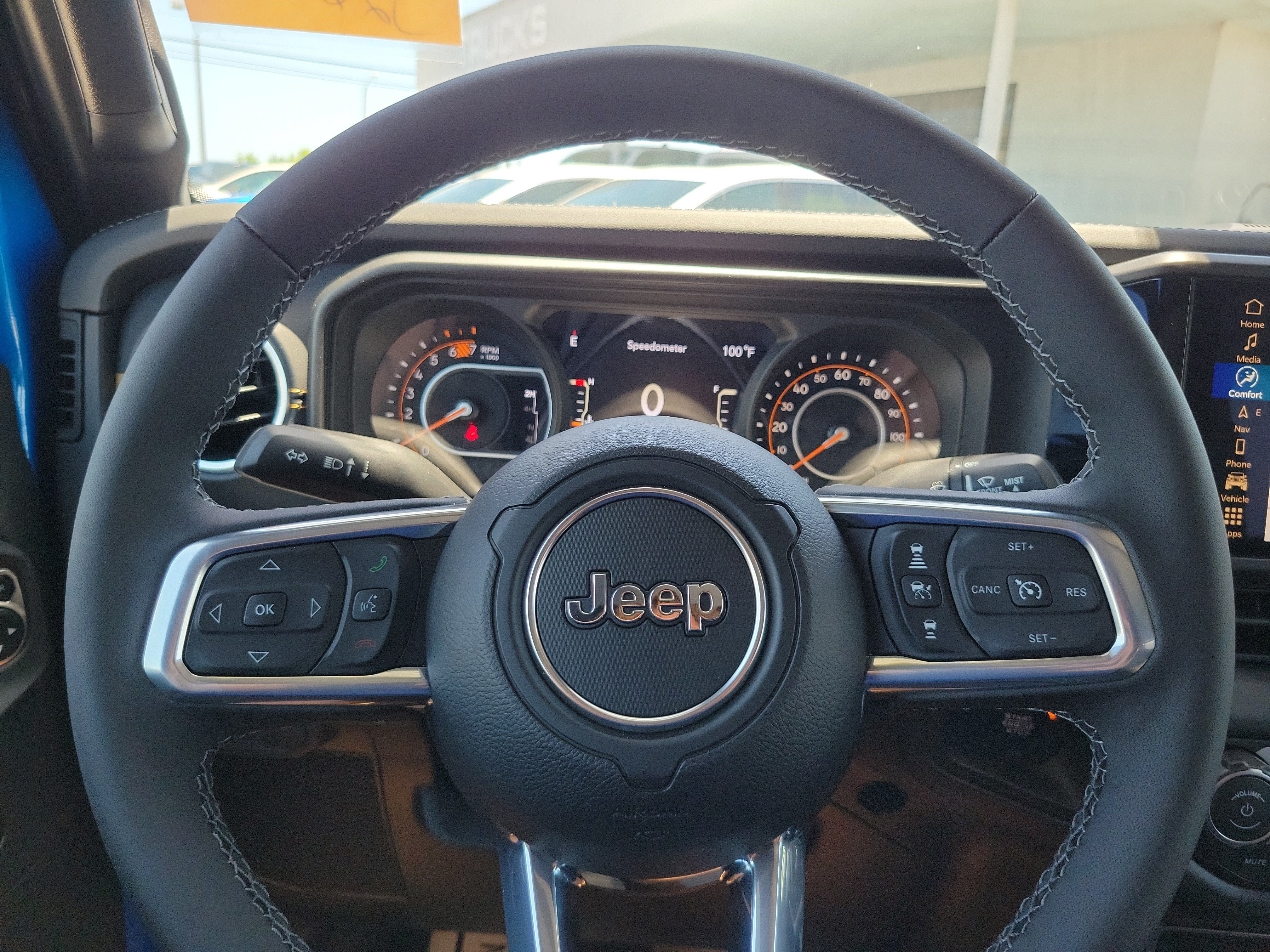 New 2026 Jeep Wrangler Unlimited Sahara AWD/4WD image 10