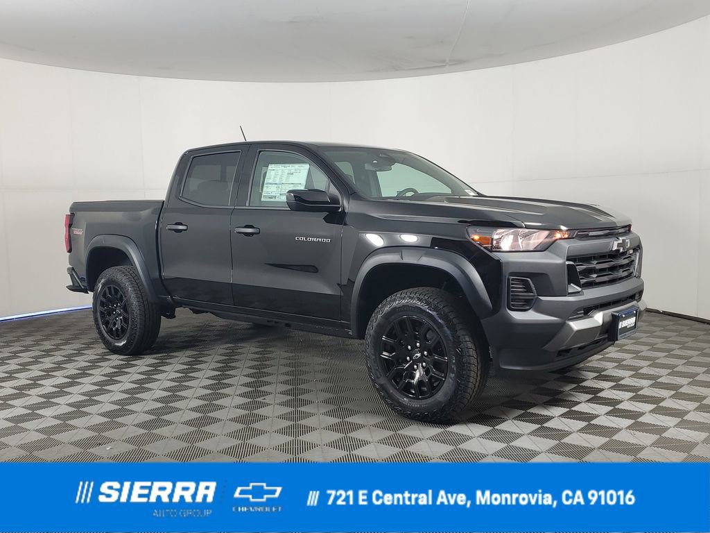 New 2026 Chevrolet Colorado Trail Boss AWD/4WD image 1