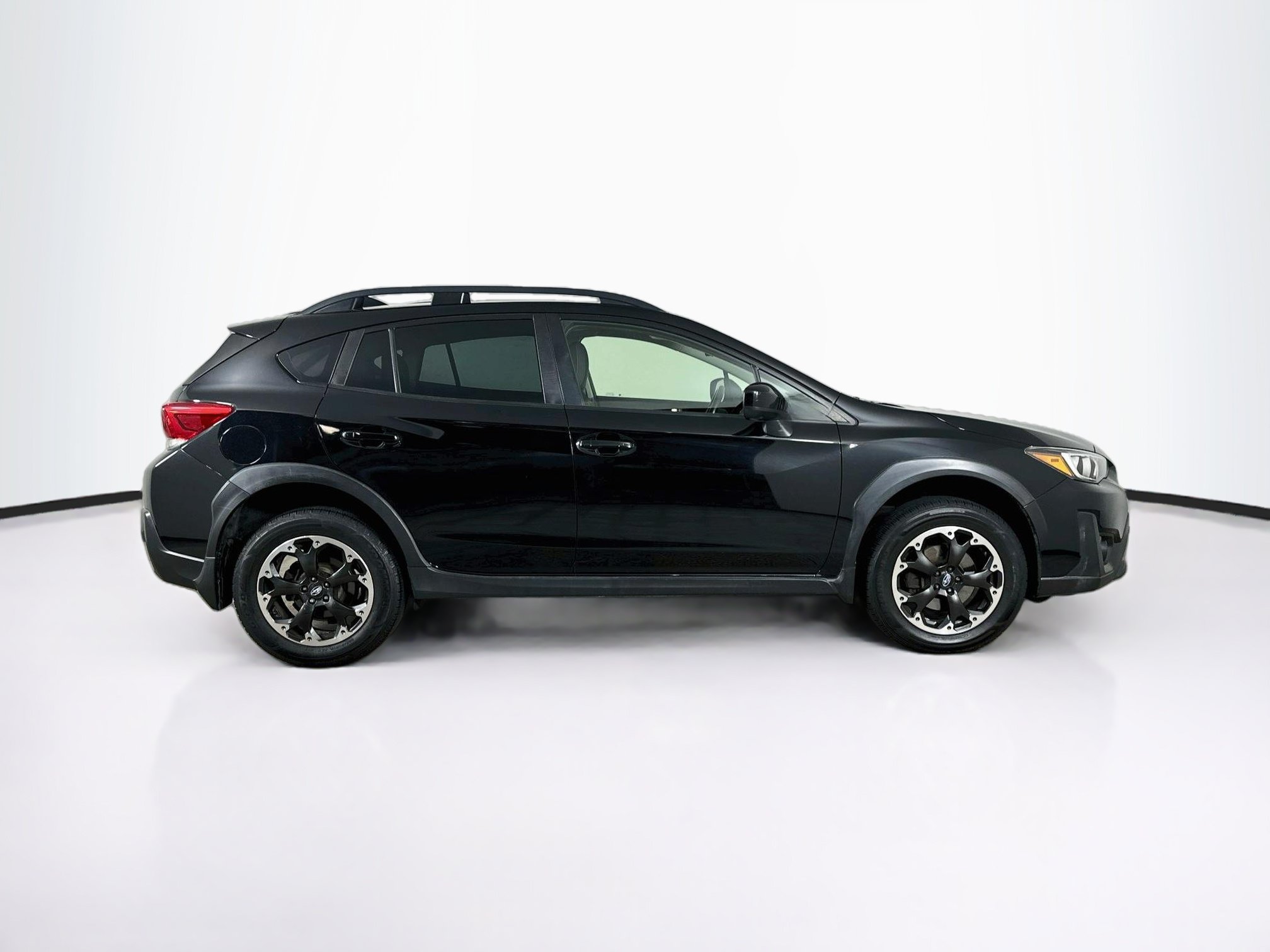 Used 2021 Subaru Crosstrek 2.0i Premium w/ Moonroof Package AWD/4WD image 10