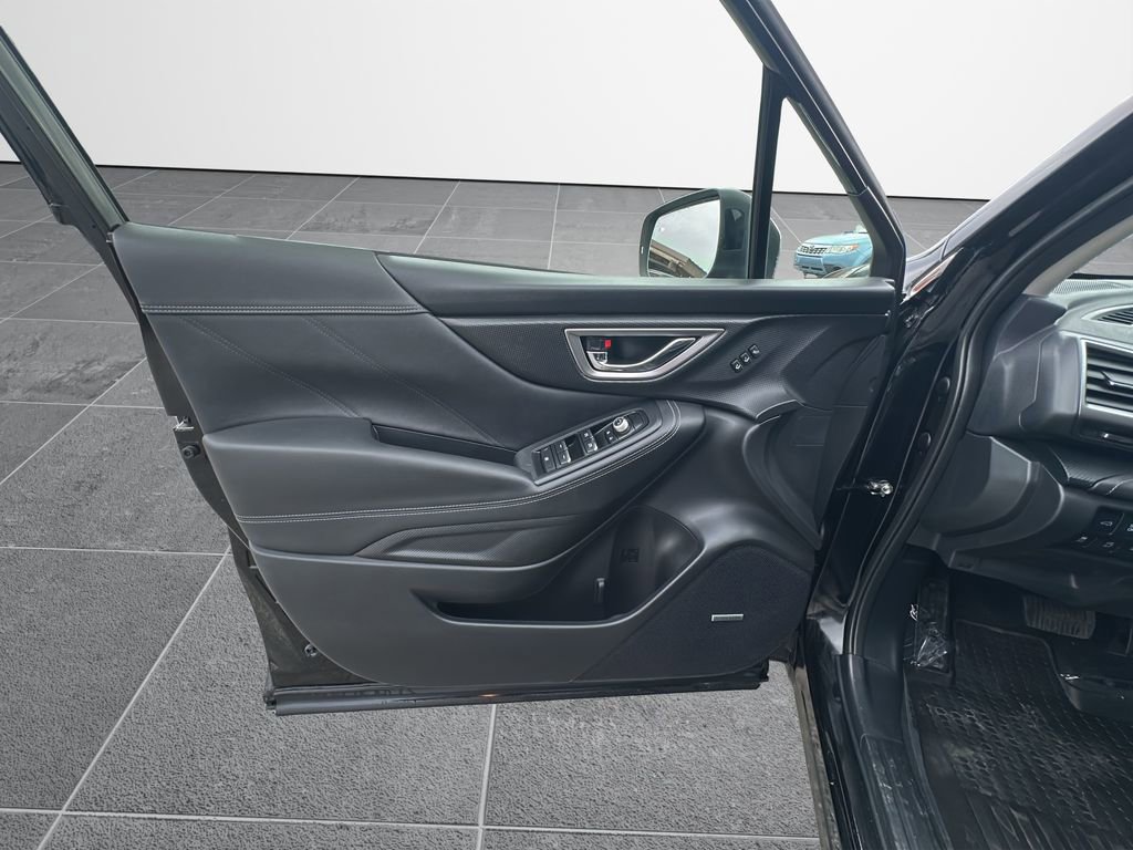 Used 2024 Subaru Forester Touring w/ Pop Package 2 image 11