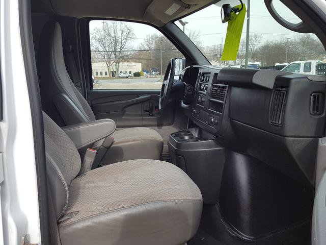 Used 2015 Chevrolet Express 2500 RWD 2500 135 image 14