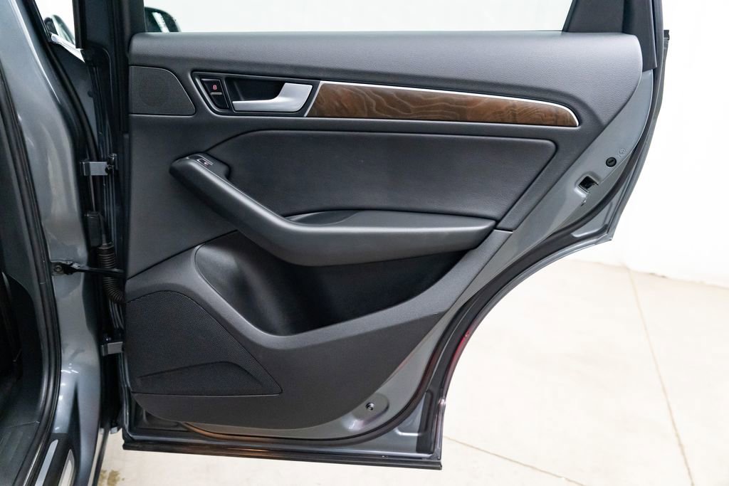 Used 2014 Audi Q5 2.0T Premium Plus w/ Premium Plus Package image 29