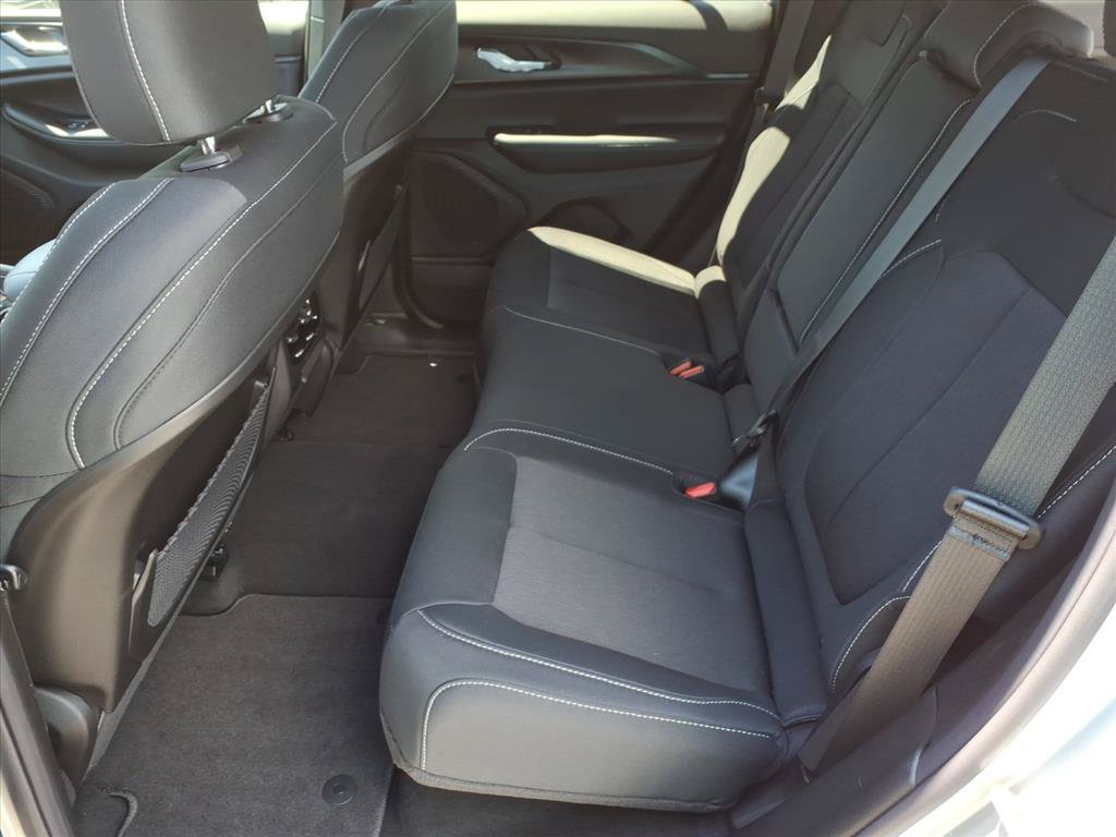 New 2026 Jeep Grand Cherokee Laredo X AWD/4WD image 13