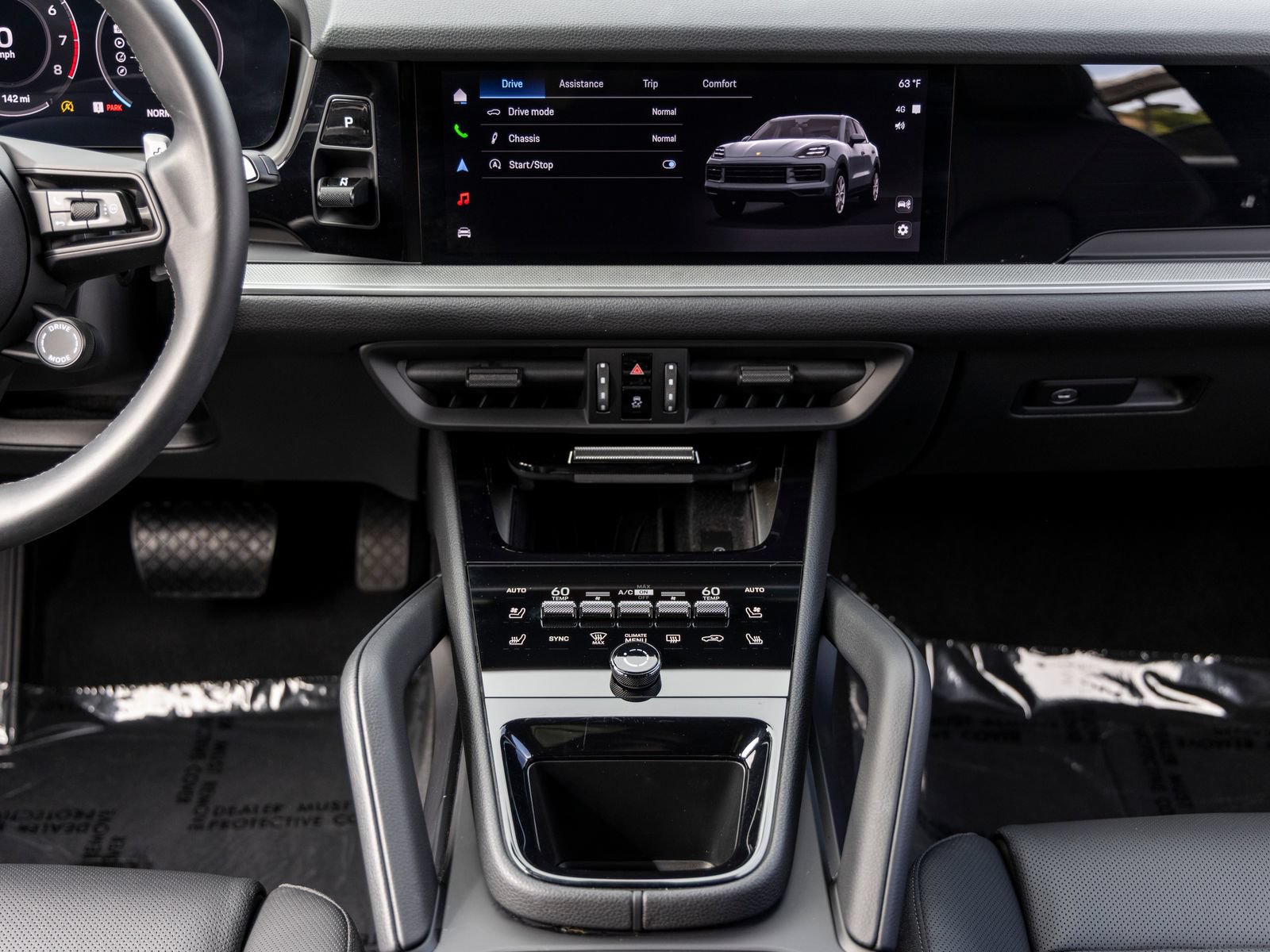 Certified 2026 Porsche Cayenne AWD/4WD image 45