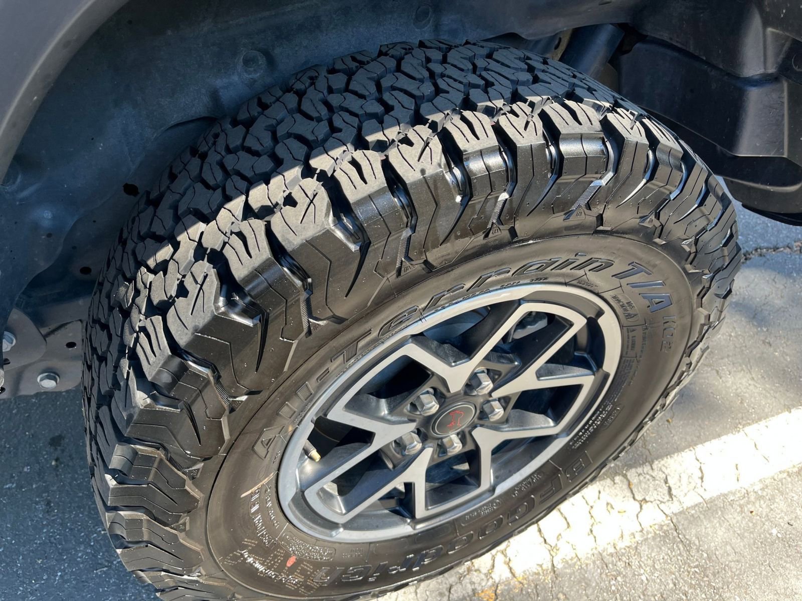 Used 2025 Jeep Wrangler Unlimited Rubicon image 29