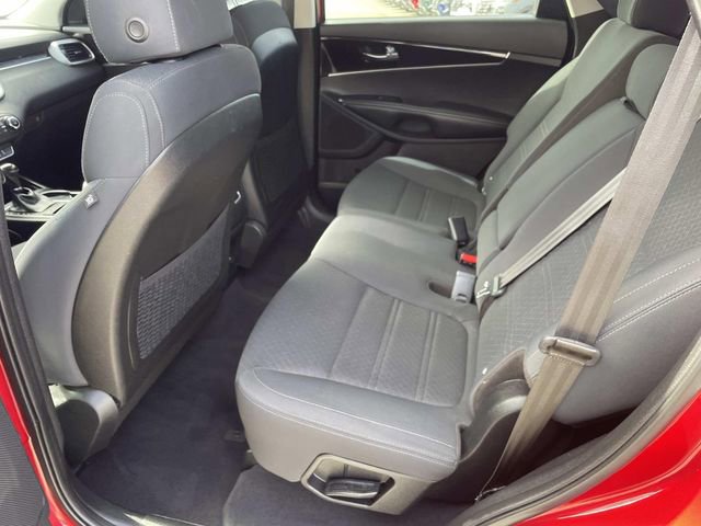 Used 2018 Kia Sorento LX image 10