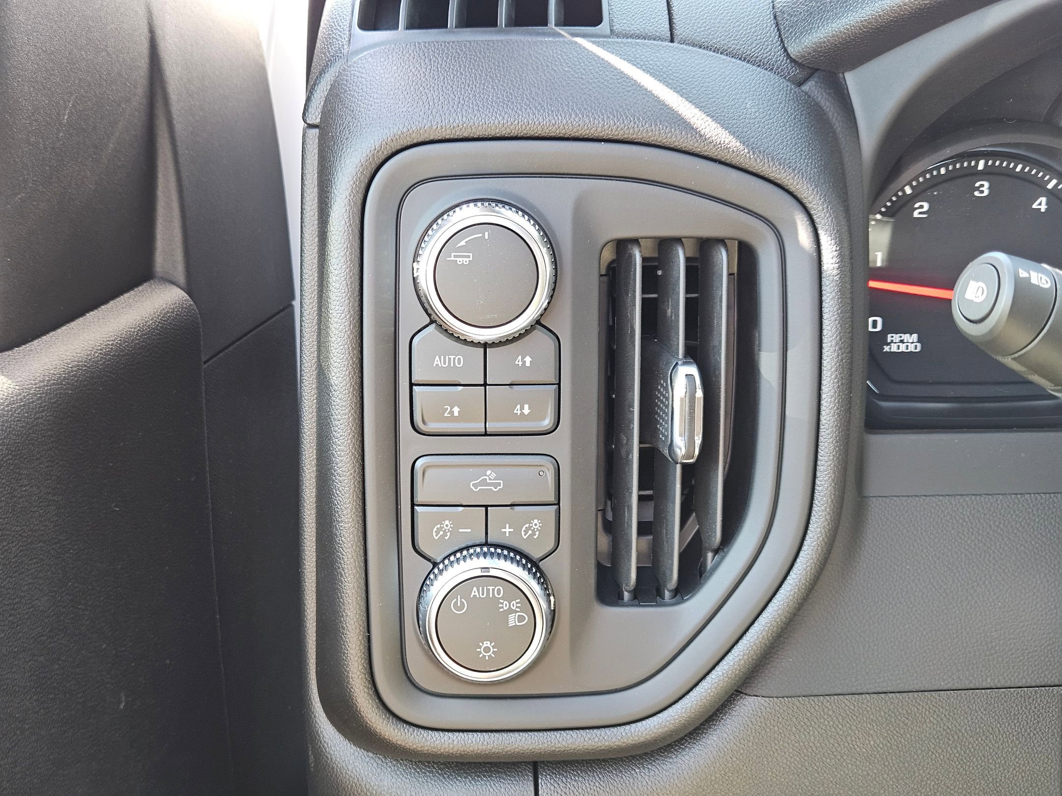 New 2026 GMC Sierra 3500 Pro w/ Convenience Package image 20