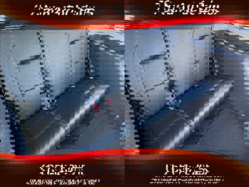 Used 2011 Nissan Armada SL image 18