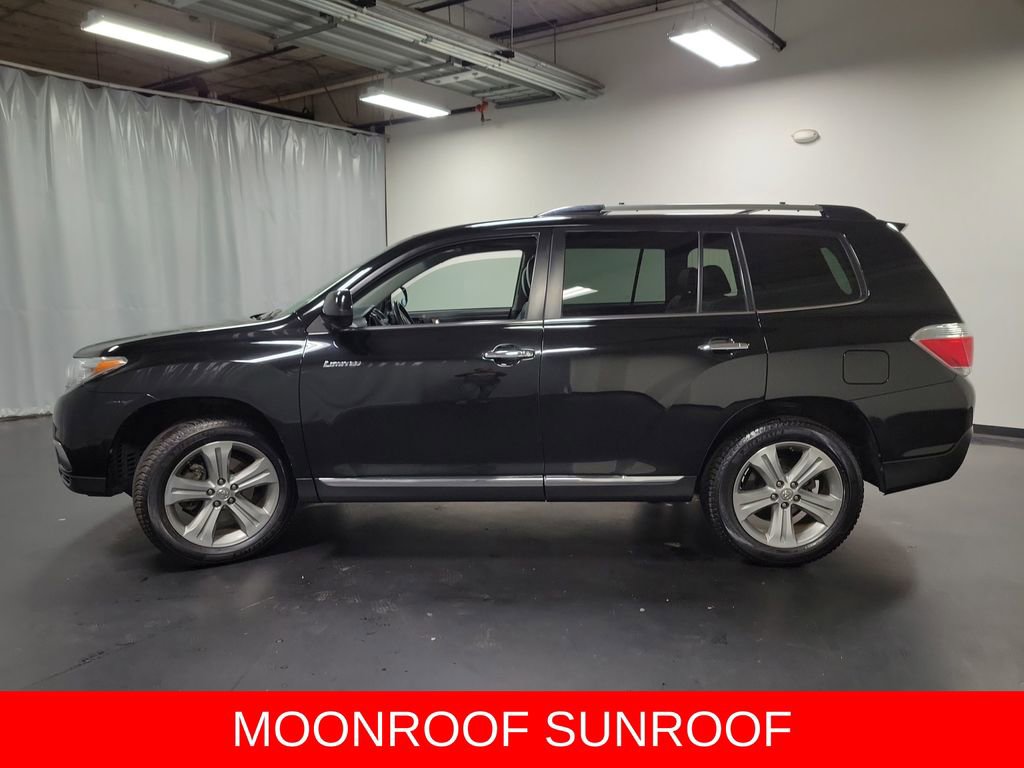 Used 2013 Toyota Highlander Limited AWD/4WD image 5