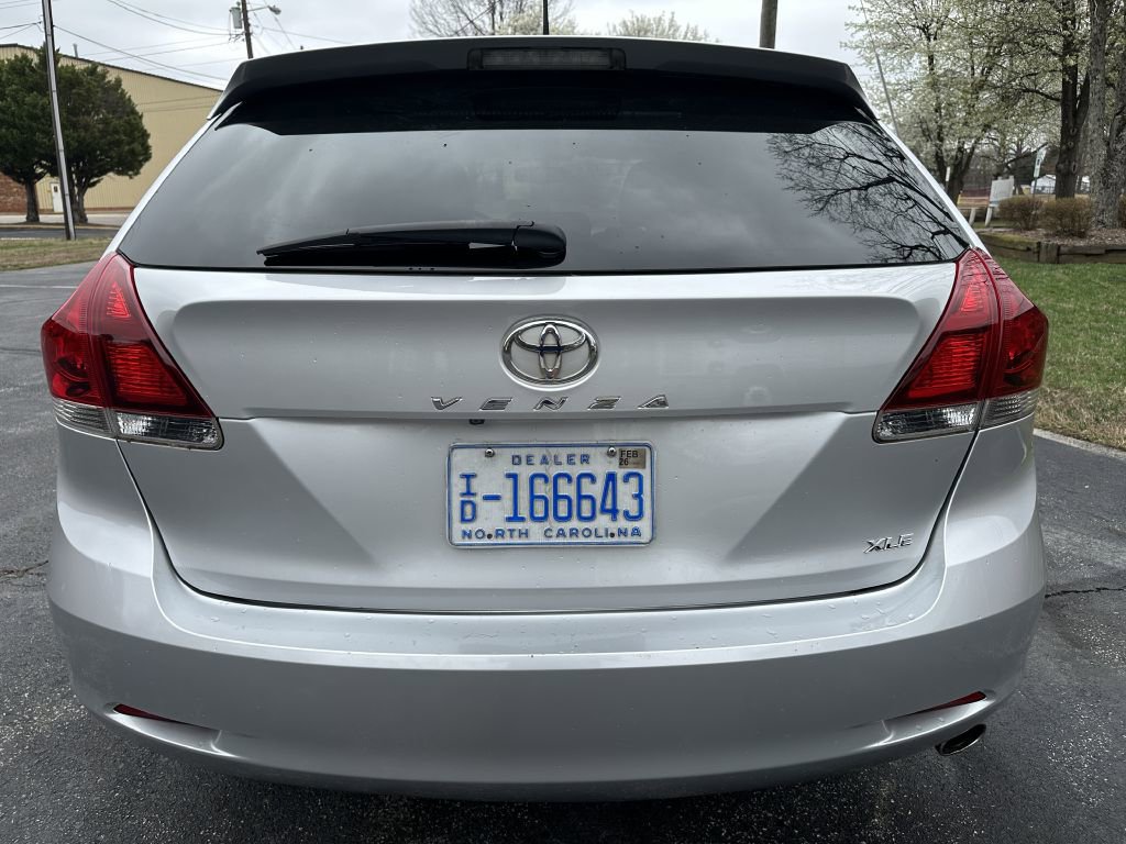 Used 2013 Toyota Venza XLE w/ XLE Premium Pkg image 7