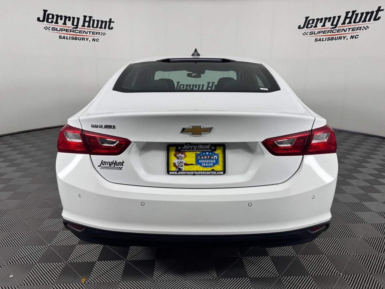Used 2023 Chevrolet Malibu LS w/ Driver Confidence Package FWD image 7