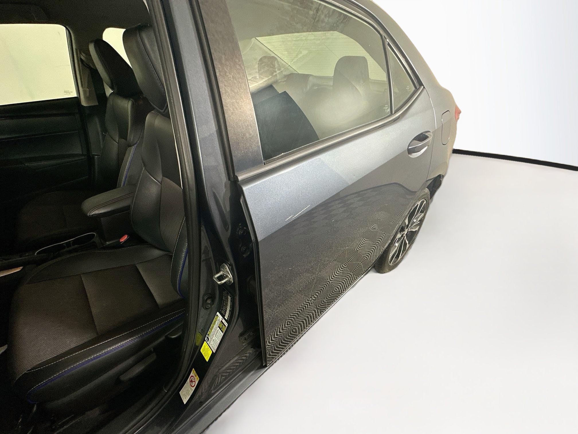 Used 2017 Toyota Corolla SE FWD image 12