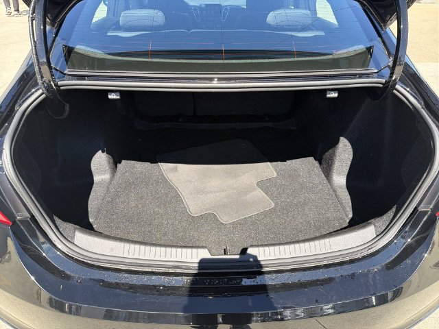 Used 2023 Chevrolet Malibu RS FWD image 24