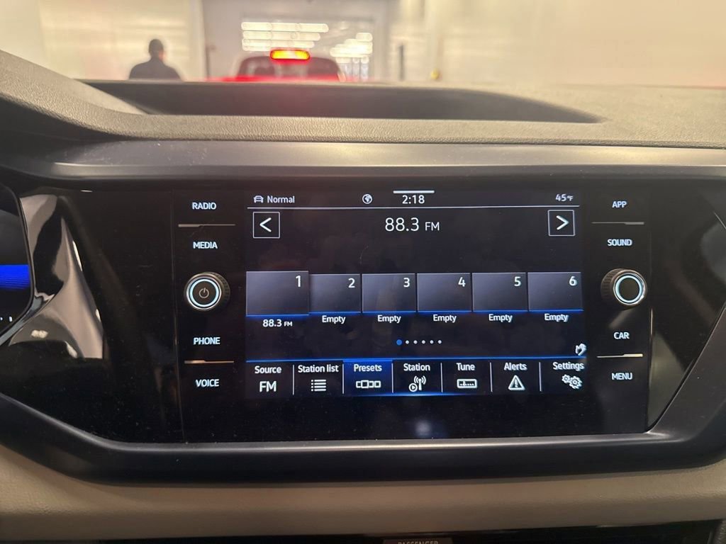 Used 2023 Volkswagen Taos SE image 24