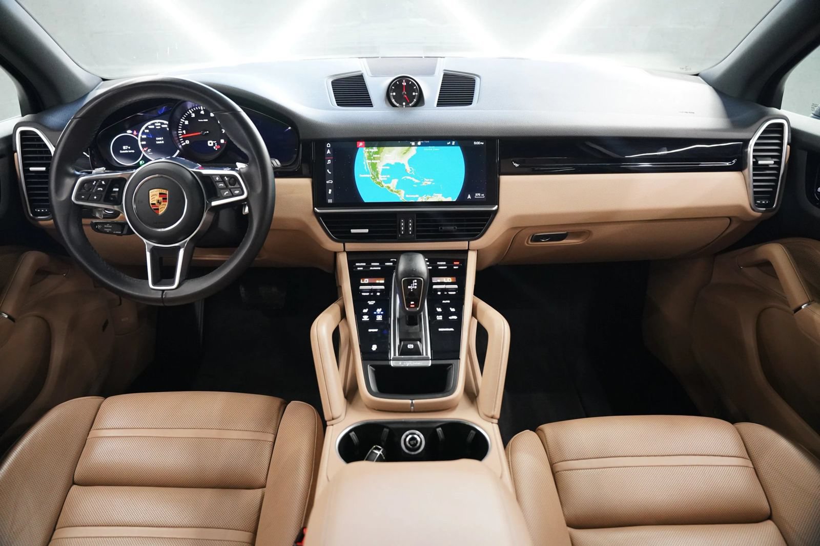 Used 2019 Porsche Cayenne AWD/4WD image 26