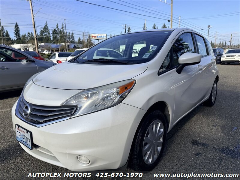 Used 2015 Nissan Versa Note SV FWD image 4