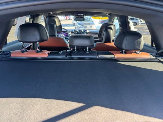 Used 2024 Mercedes-Benz GLC 300 4MATIC image 11