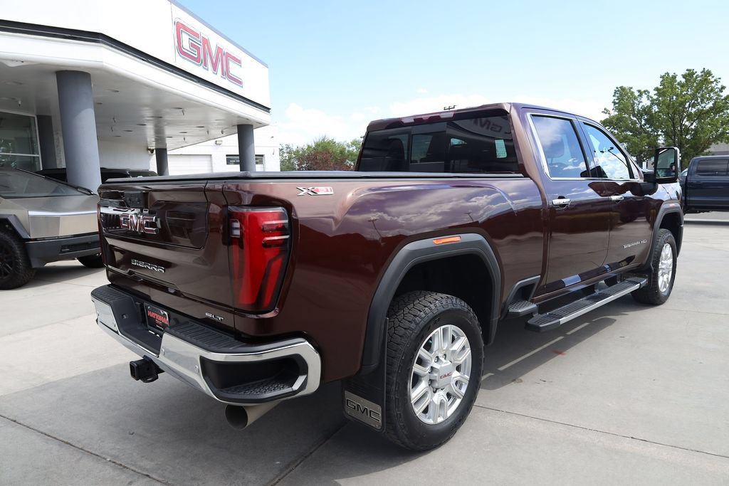 Used 2024 GMC Sierra 3500 SLT w/ SLT Premium Package AWD/4WD image 6