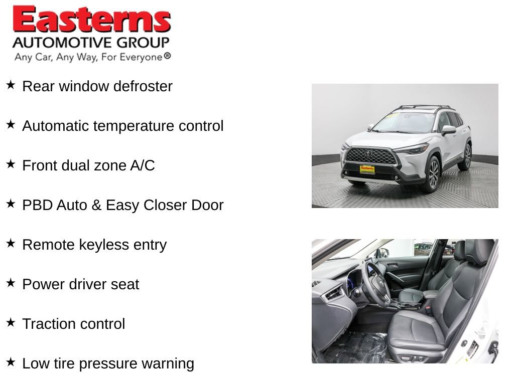 Used 2022 Toyota Corolla Cross XLE w/ Convenience Package image 11