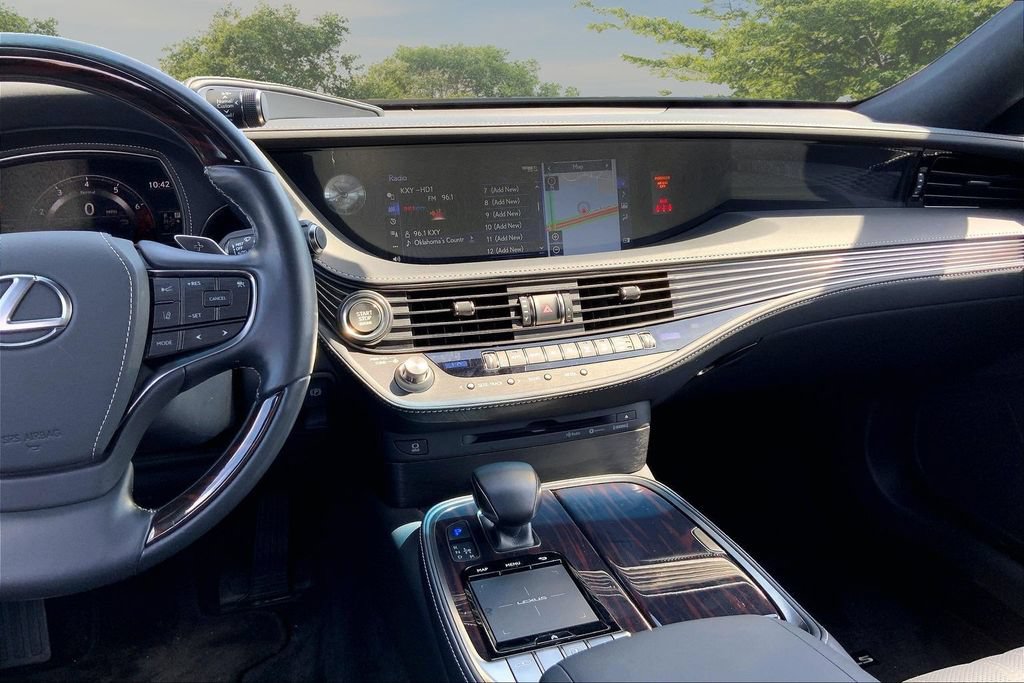 Used 2018 Lexus LS 500 AWD w/ Interior Upgrade Package image 9