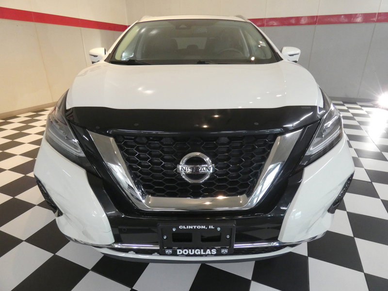 Used 2020 Nissan Murano Platinum image 2
