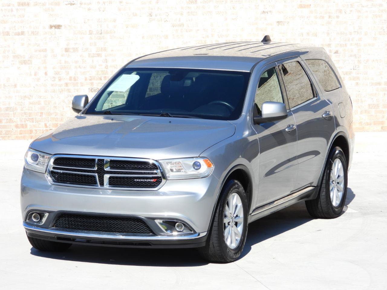 Used 2018 Dodge Durango SXT w/ 3rd Row Seating Group RWD image 21