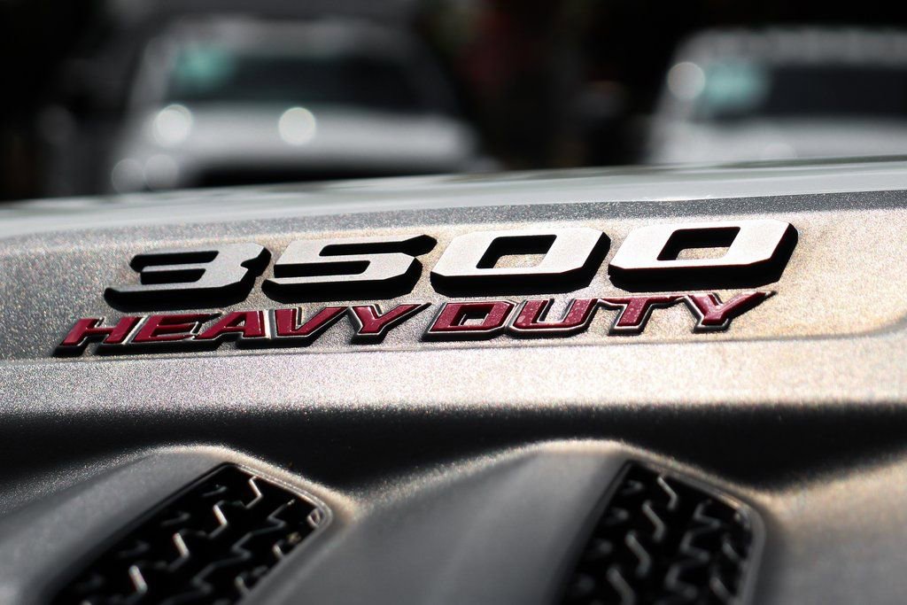 Used 2023 RAM 3500 Laramie w/ Night Edition image 51