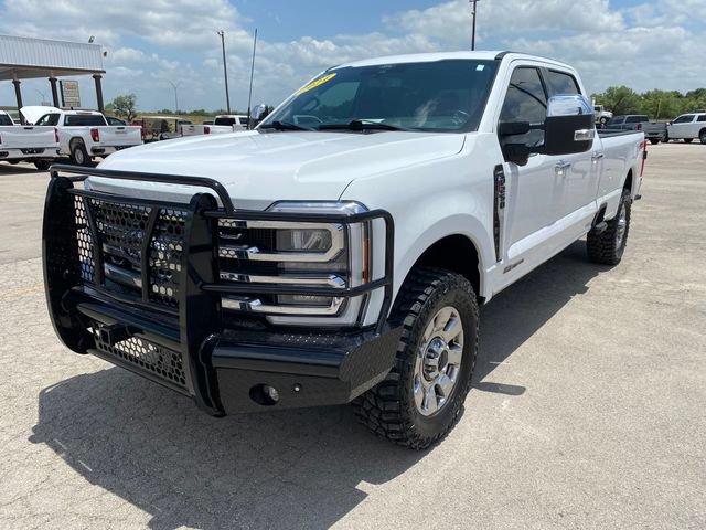 Used 2024 Ford F250 Lariat w/ Lariat Ultimate Package AWD/4WD image 2