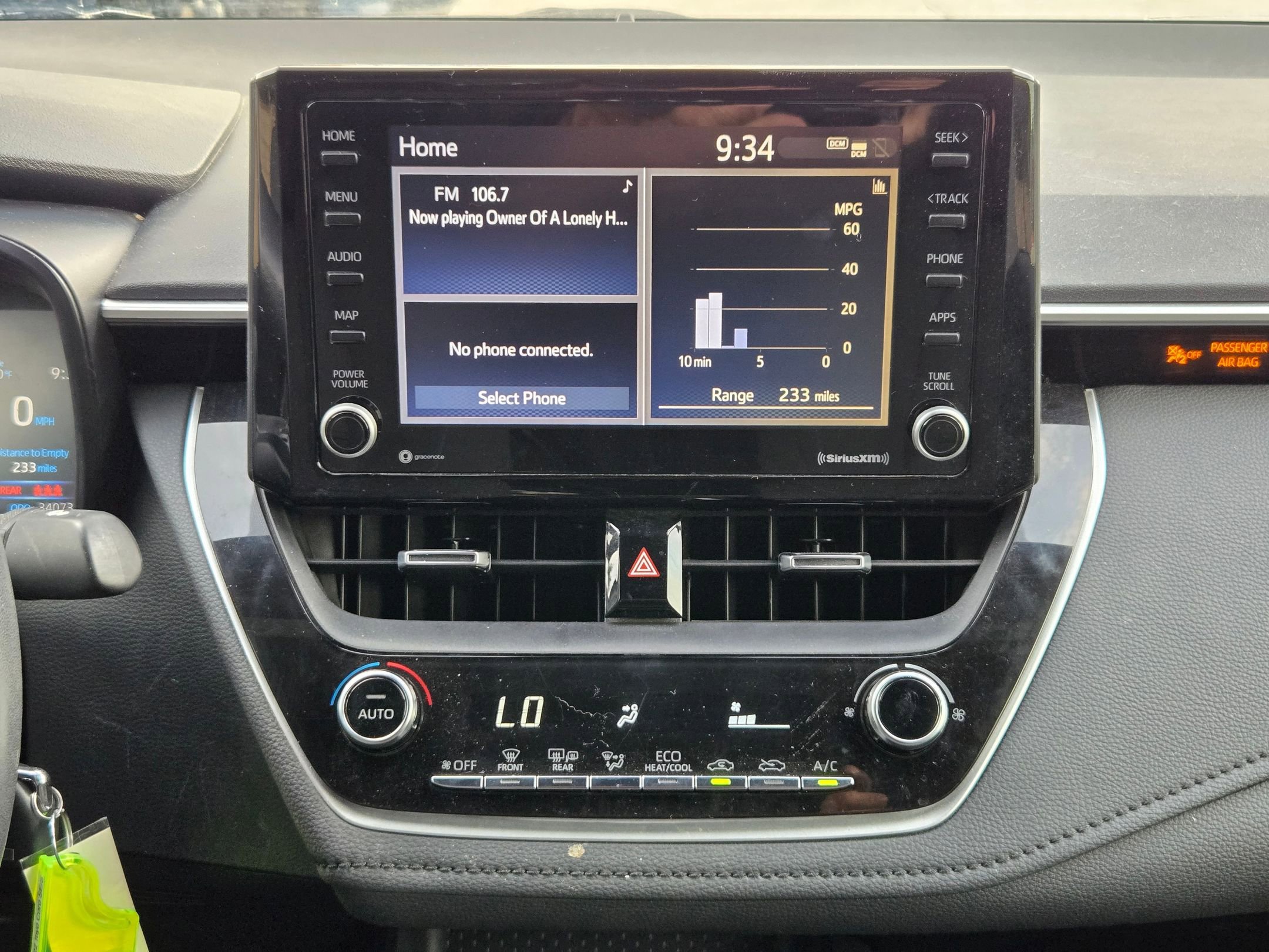 Used 2022 Toyota Corolla SE FWD image 13
