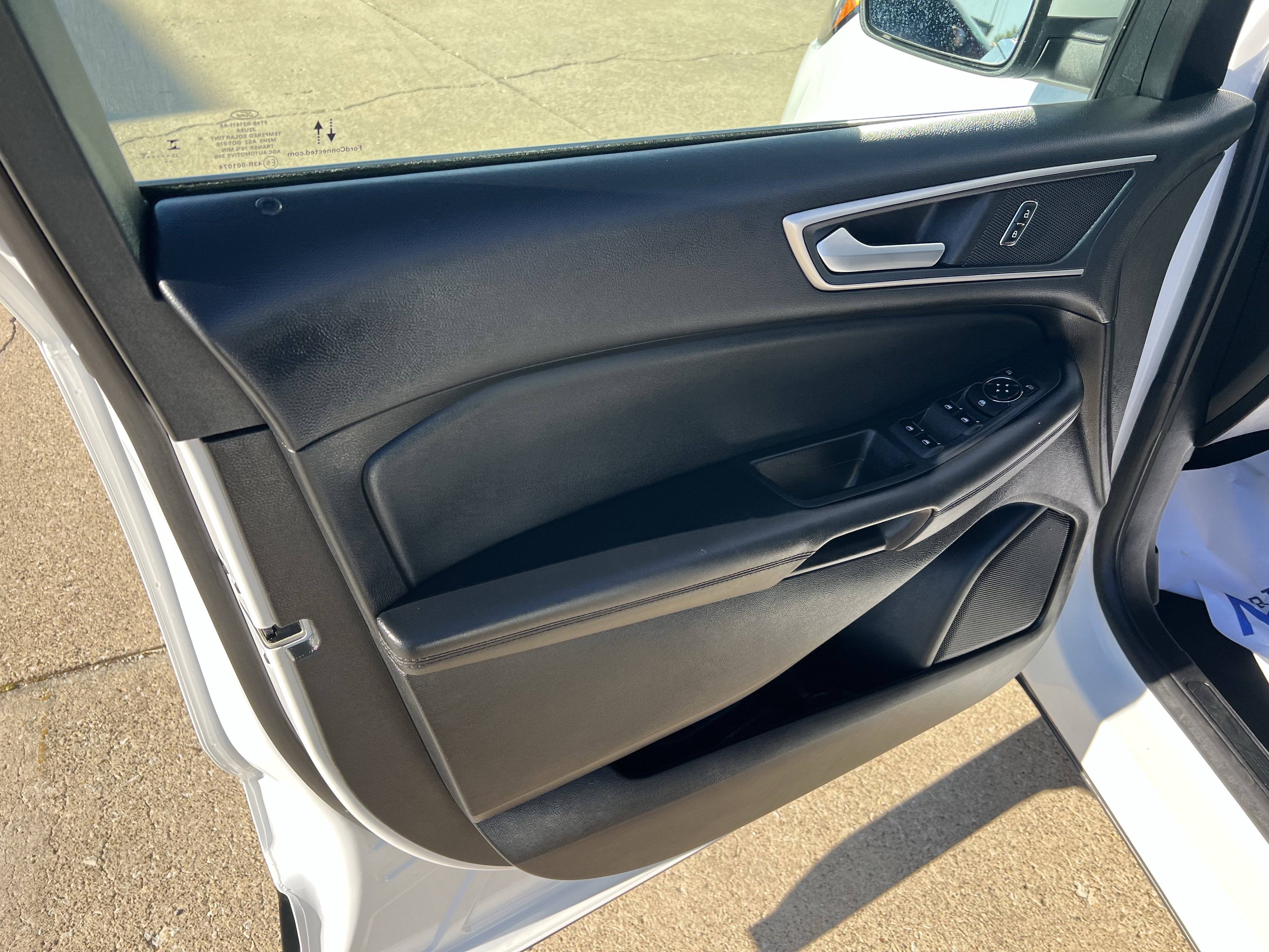 Used 2024 Ford Edge SEL w/ Convenience Package AWD/4WD image 13