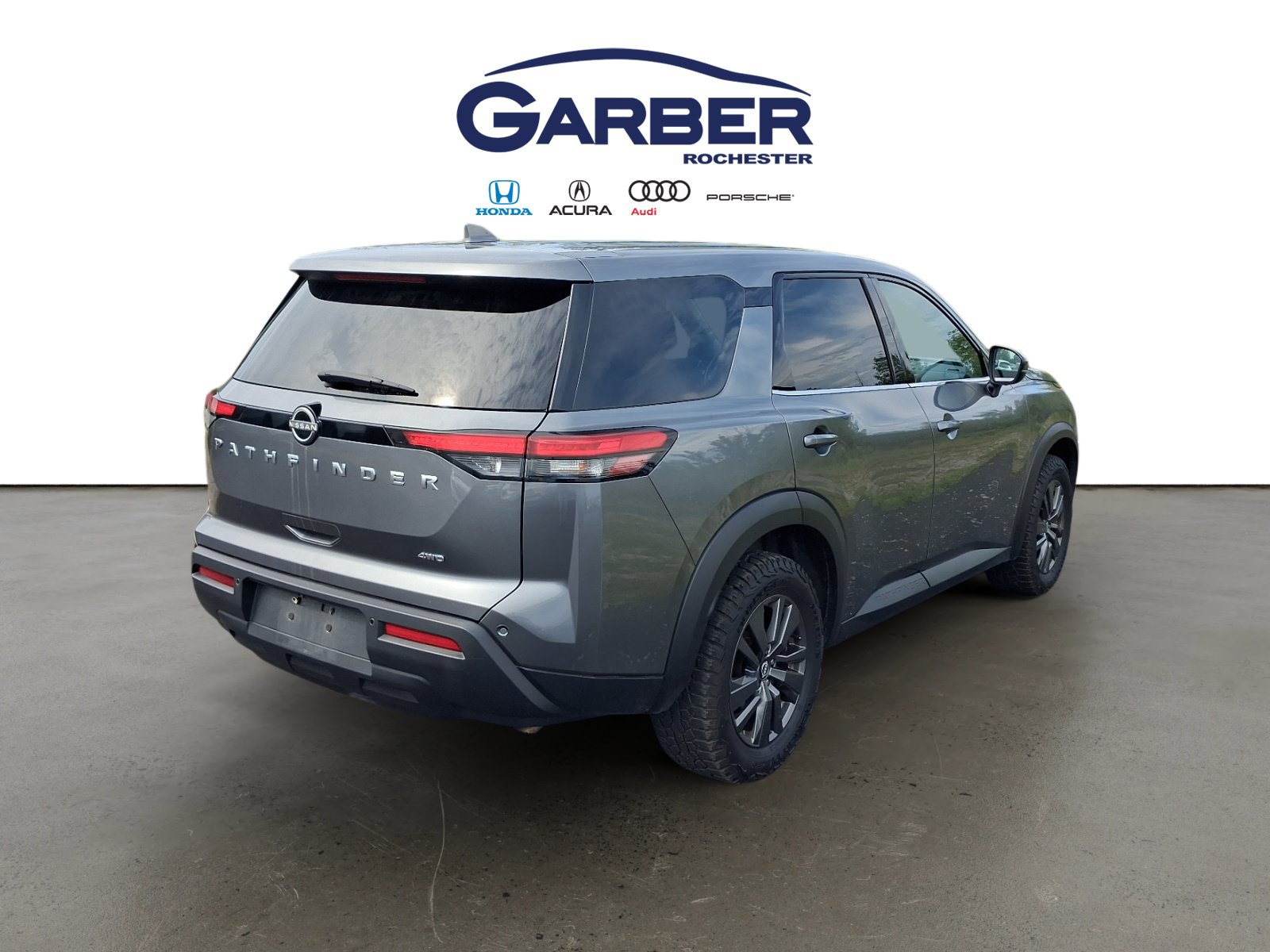 Used 2022 Nissan Pathfinder S AWD/4WD image 10