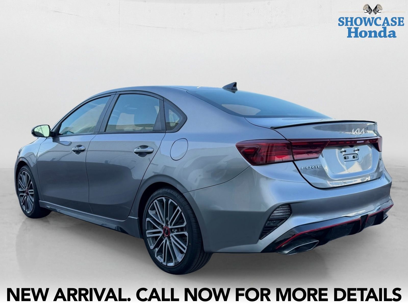 Used 2023 Kia Forte GT FWD image 4