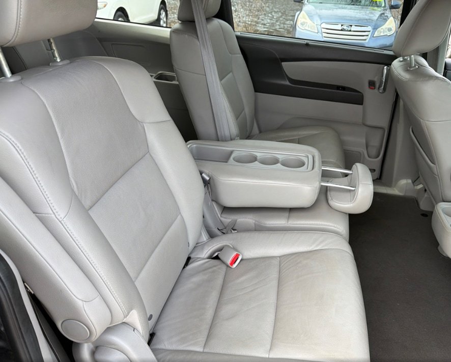 Used 2015 Honda Odyssey EX-L image 21