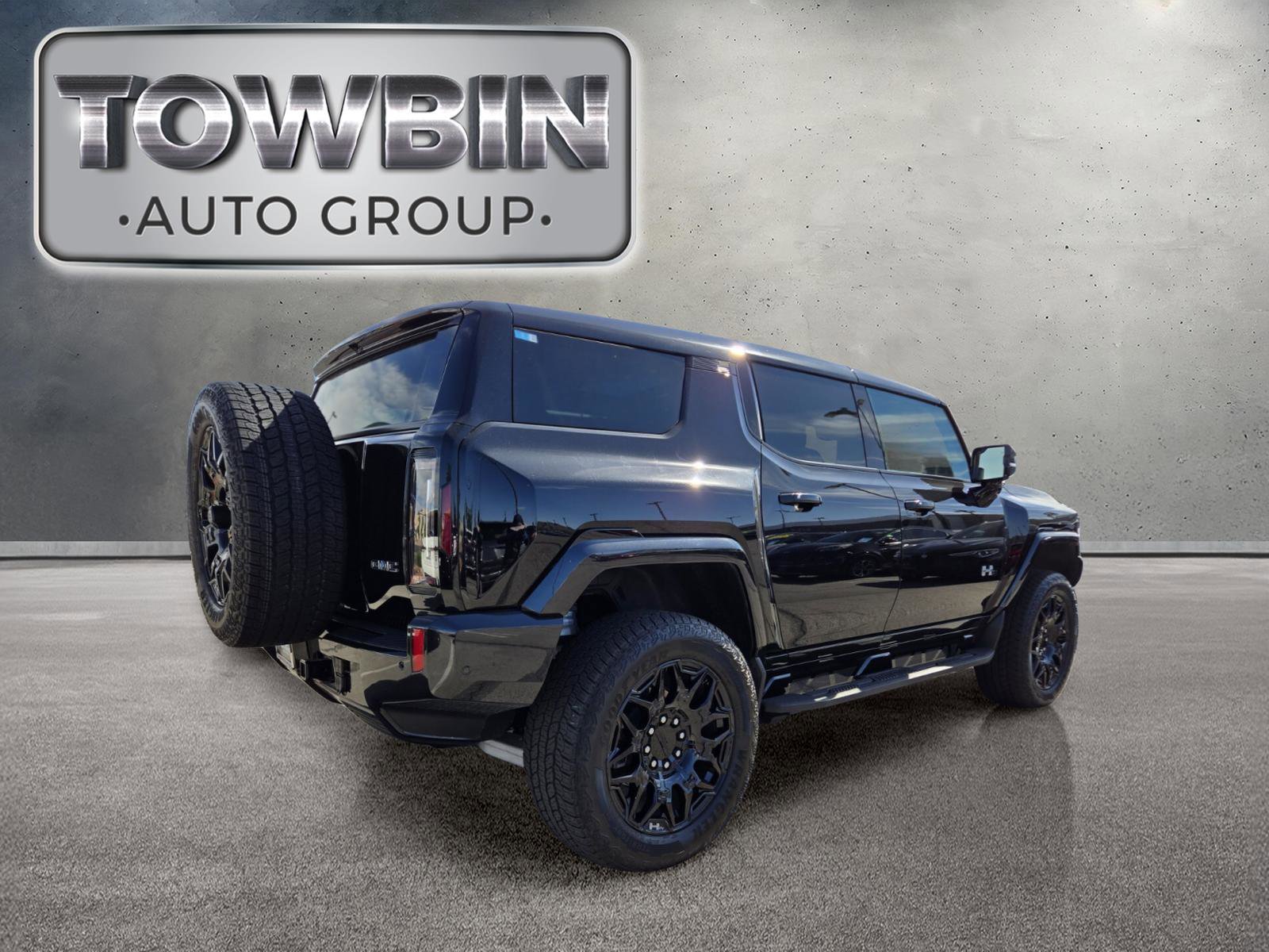 Used 2025 GMC Hummer EV 2X AWD/4WD image 4