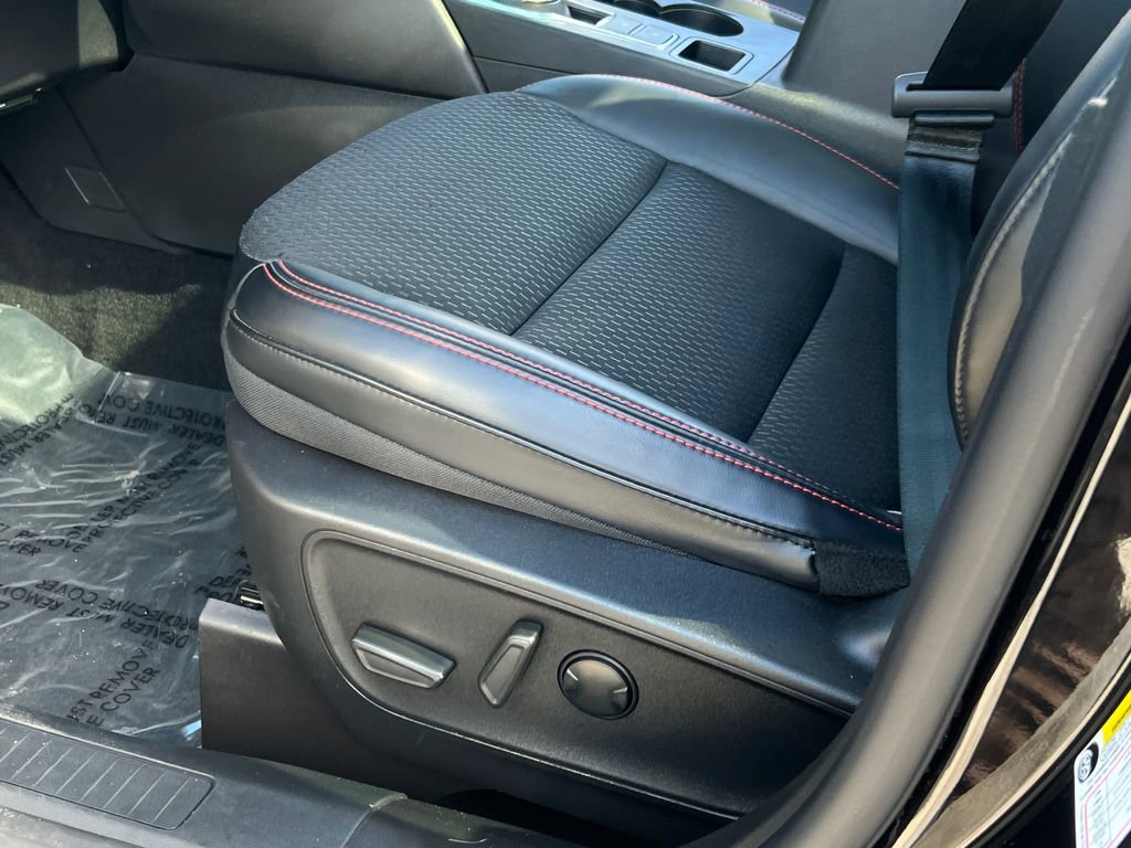 Used 2025 Ford Escape ST-Line w/ Tech Pack #1 image 31